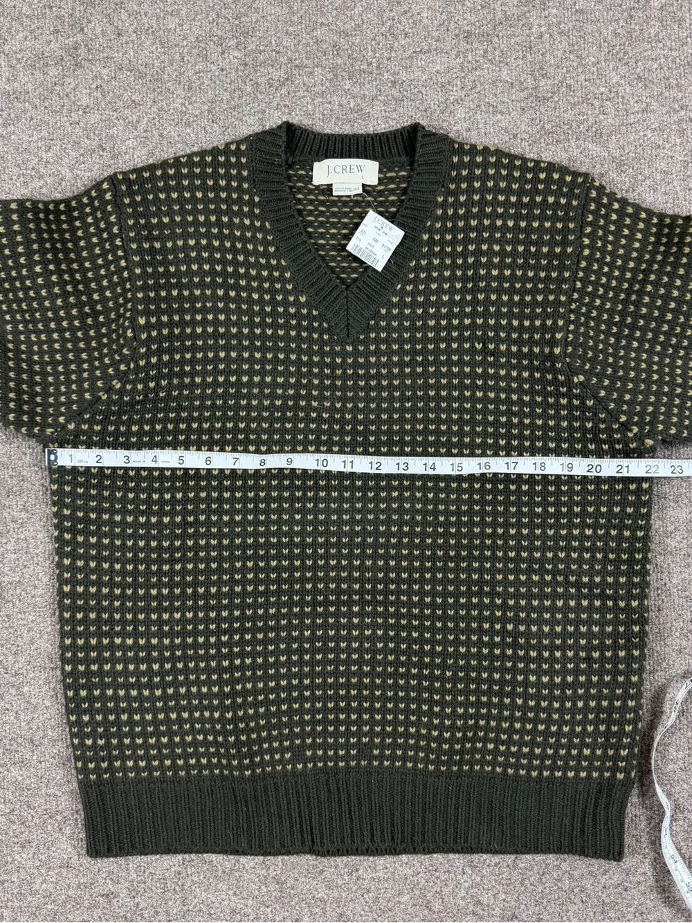 J Crew Green Birdseye Pattern V-Neck Knit Wool Pullover Sweater Men’s Large NWT
